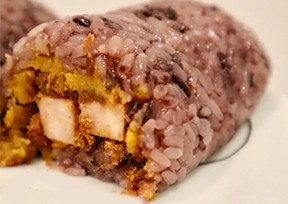 今日份早餐，超級(jí)簡單咸蛋黃肉松粢飯團(tuán)