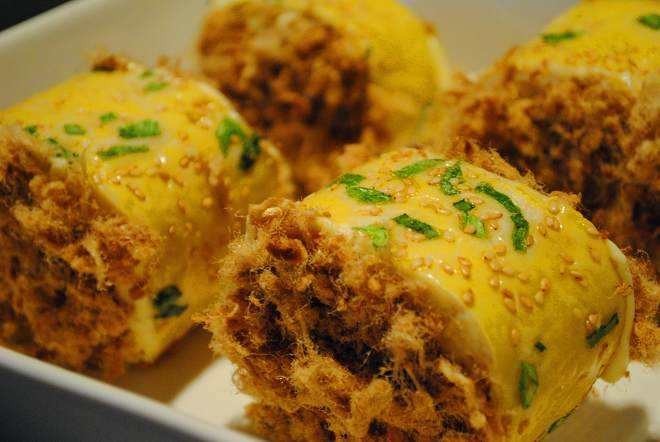 我的肉松面包里的肉松呢？